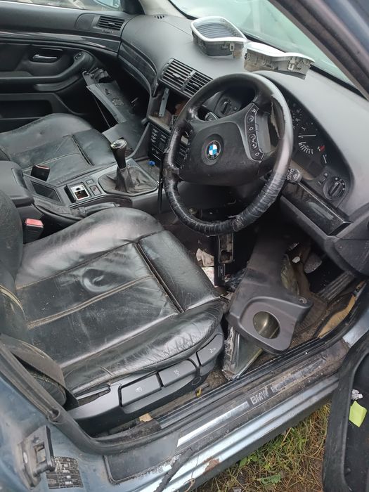 BMW E39 2.5d m57 3.0d ,2.5tds 2.0b sedan kombi