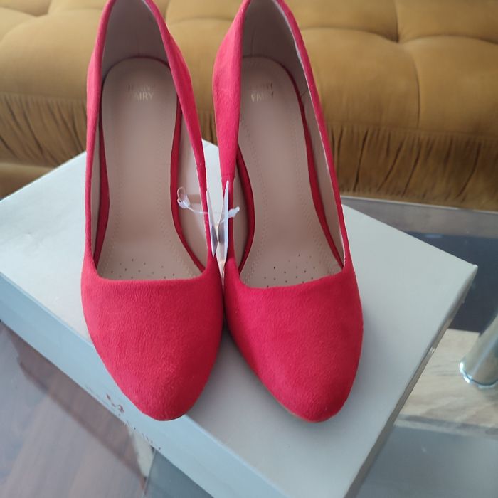 Czółenka na obcasie