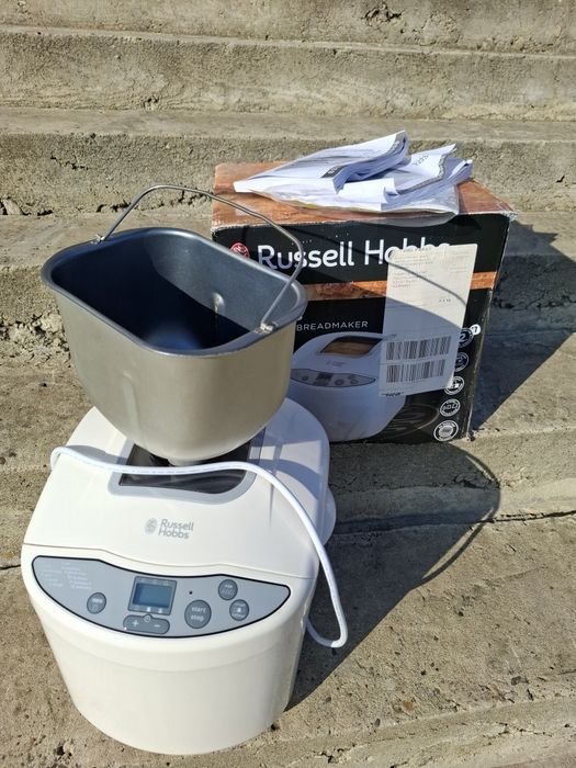 Хлібопічь Russell Hobbs