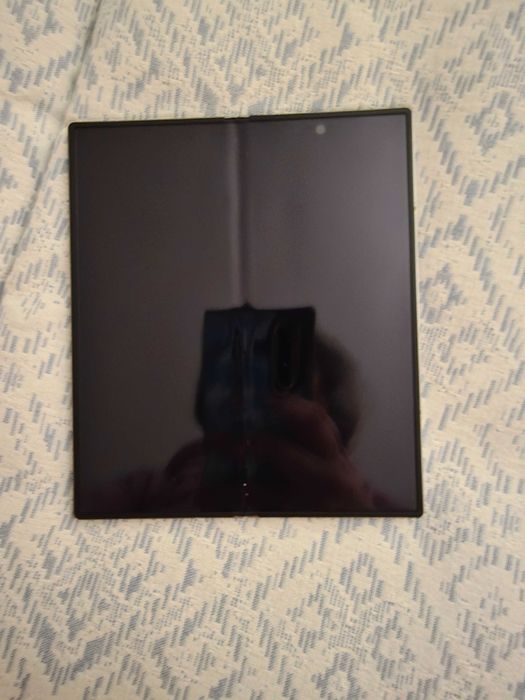 SAMSUNG Galaxy Z Fold 6