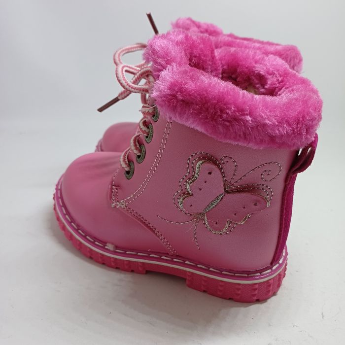 Nowe buty zimowe traperki roz 26 dl wkładki 15 cm