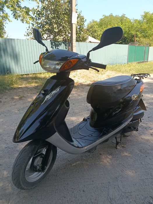 Продам гарний скутер  ( Ямаха Джог 36)