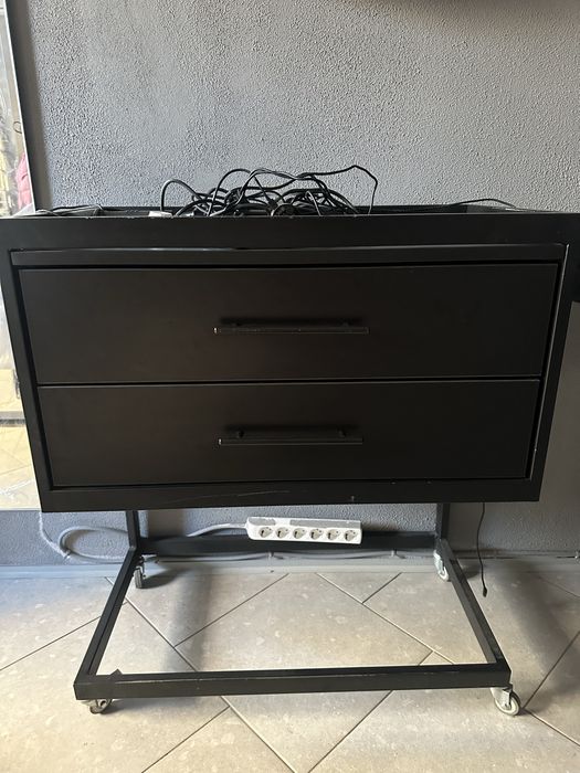 Тумби для перукарів, барберів