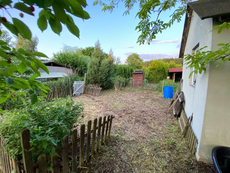 Działka ROD z domkiem ,prad ,woda ,drzewa owocowe,ogrodzona ul.Polarna