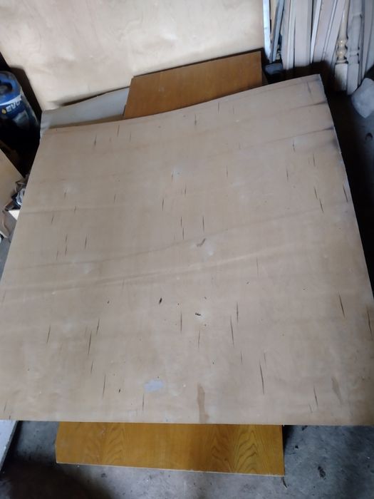 Продам  фанеру .