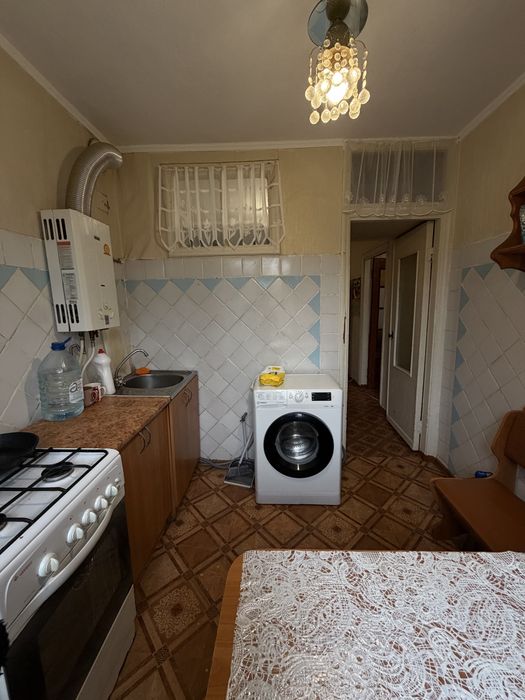 Продается 2-х комнатная квартира ул.Молодогвардейская ( к-т Юность)