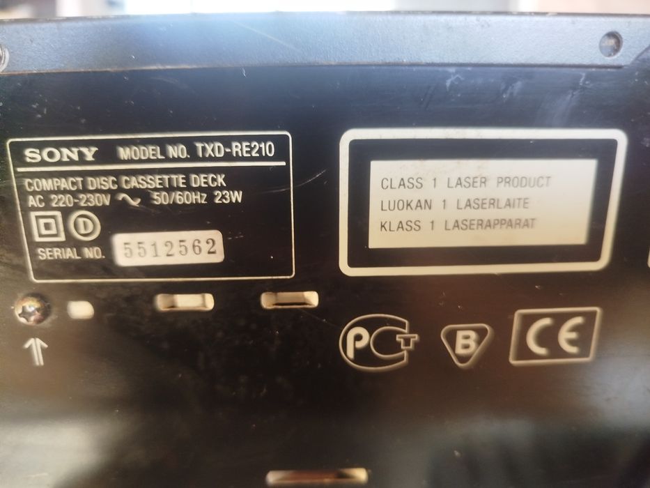 кассетная декa с CD плеером Sony TXD-RE210