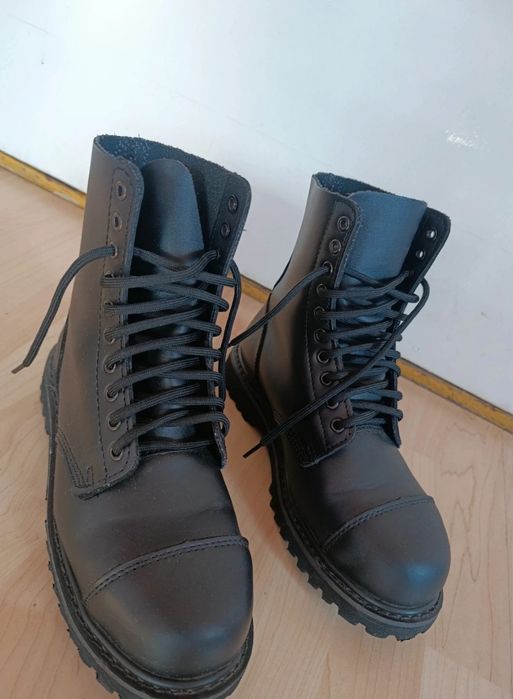 Buty glany Brandit Phantom 10 Eyelet boots Black roz. 40