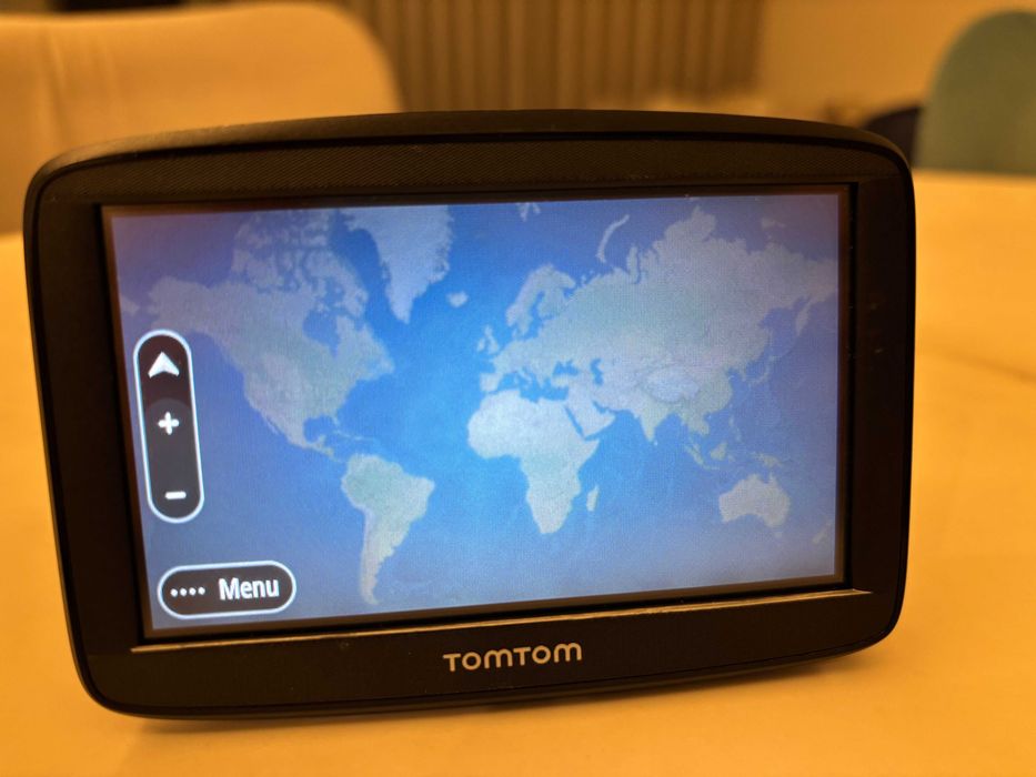 GPS Tomtom start 42441394554397665284