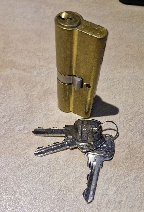 Wkładka /zamek nowy