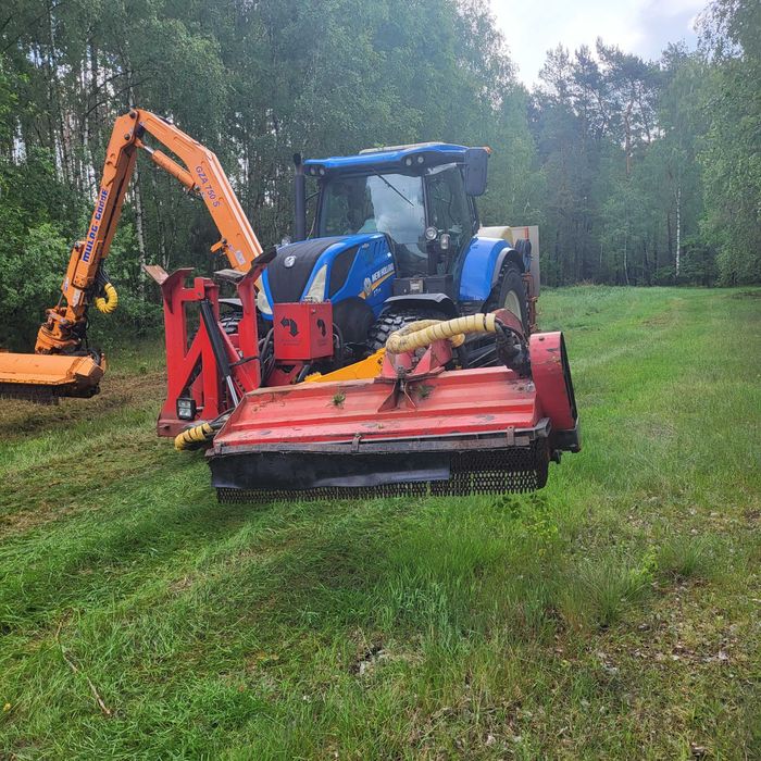 New Holland T7 175 z kosiarkami hds do poboczy Mulag 750s