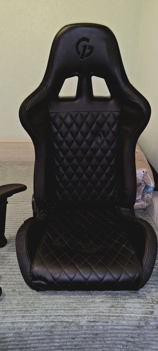 Продам крісло "Gamepro GC700FB"