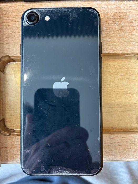 Iphone SE 3º Gen 2022  / Desktop HP / Dockstation