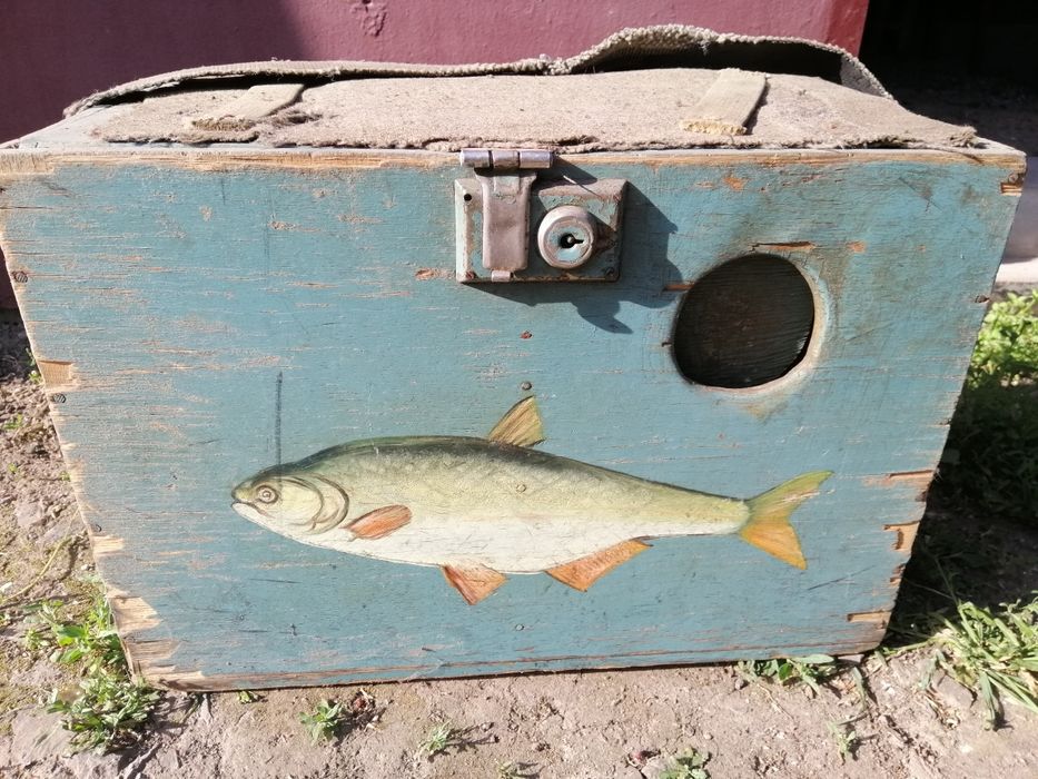 Ящик для зимней рыбалки: 320 грн. - Полювання / риболовля Кривий