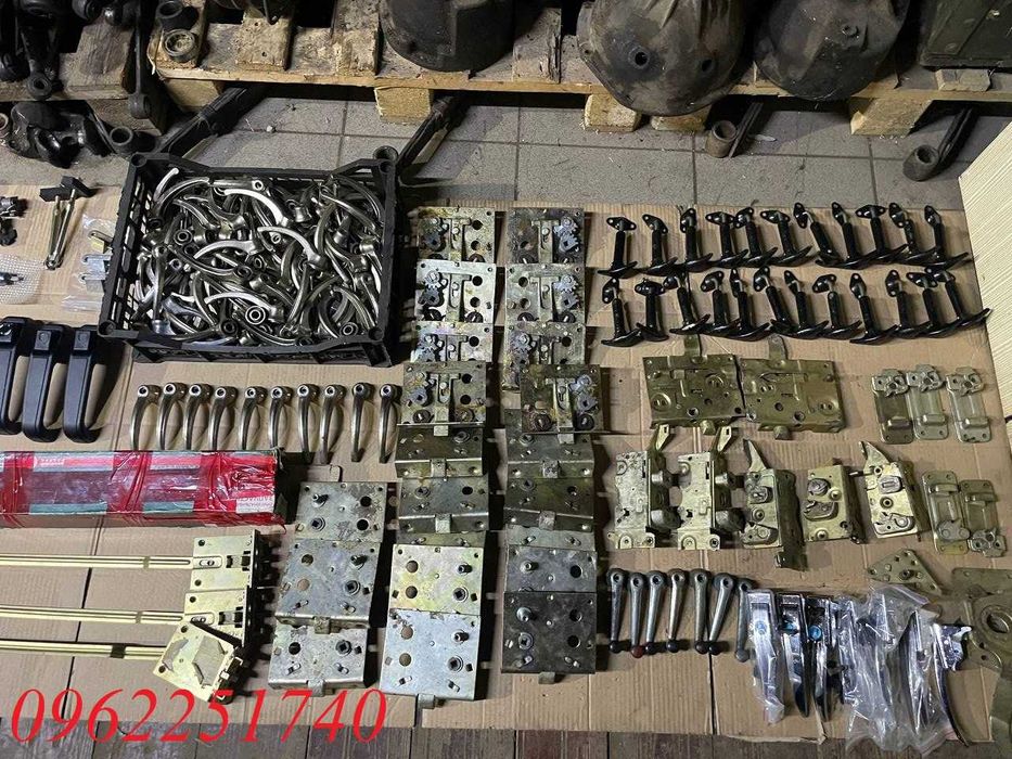 Замки, ручки дверні Уаз 452, Уаз 469, УАЗ 3303, УАЗ 3151, Волга