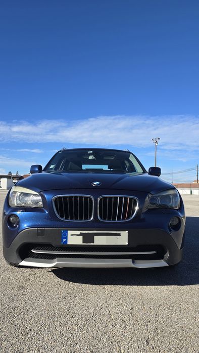 BMW X1 sDrive20d 177cv • Teto Panorâmico • Xenon • Pacote X-Line • 179