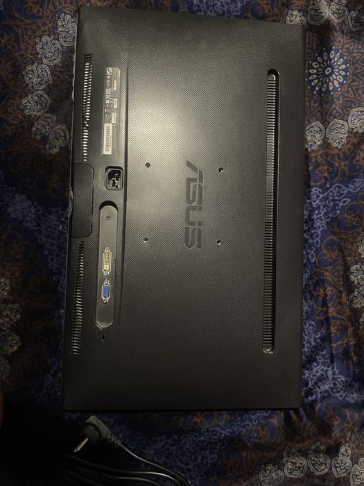 Монитор Asus \ 24’