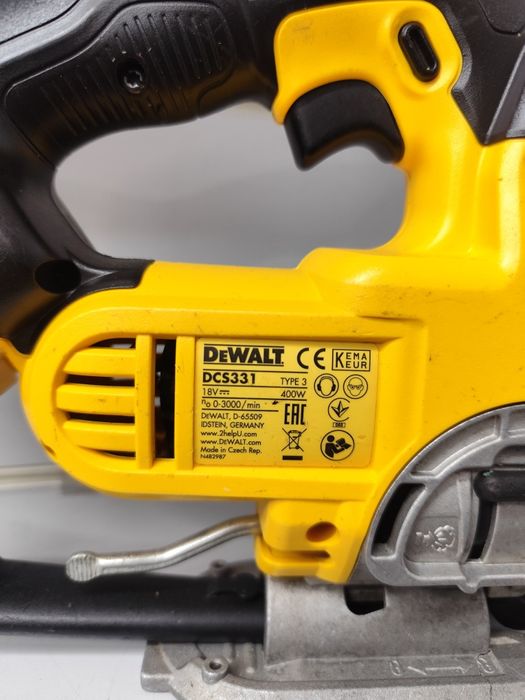 Вживаний DeWalt DCS 331 лобзик акумуляторний Деволт оригінал