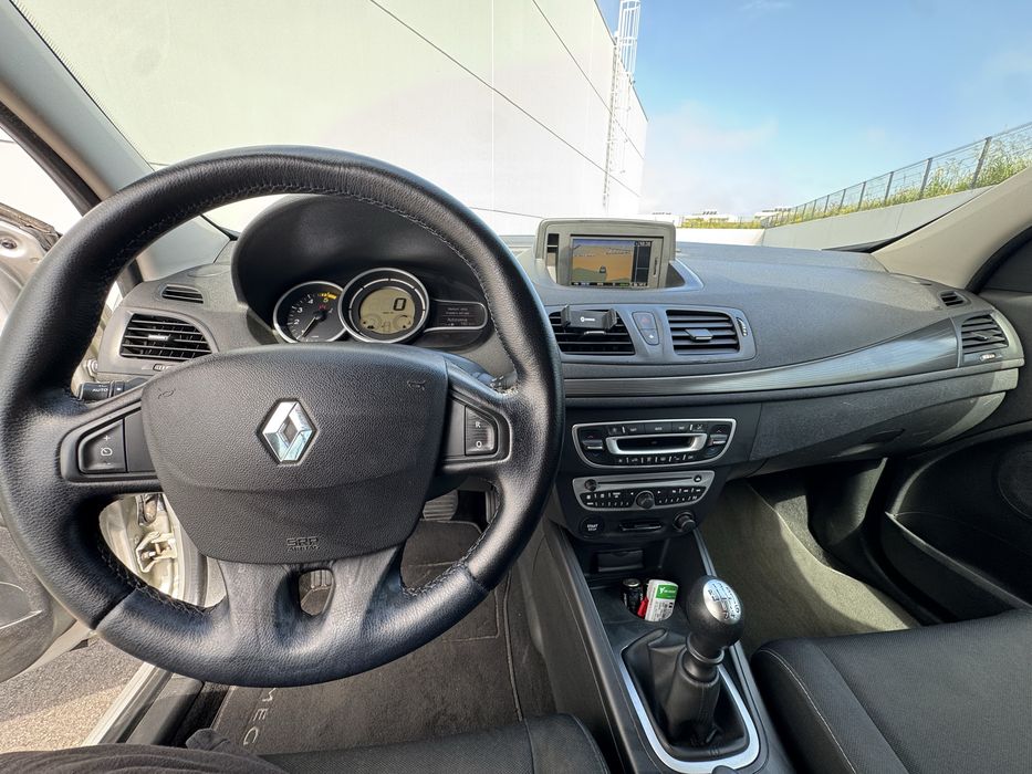 Renault Mégane Break — fotografia 12