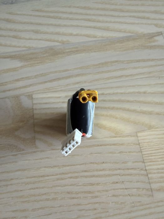 Akumulator  lipo Tattu 1100mah 60c 3s xt30