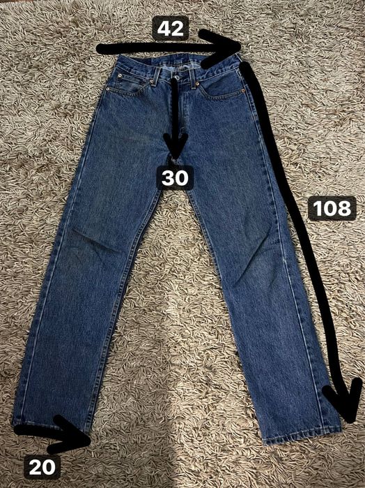 Джинси Levi's W32 L32 синій денім стан 9/10