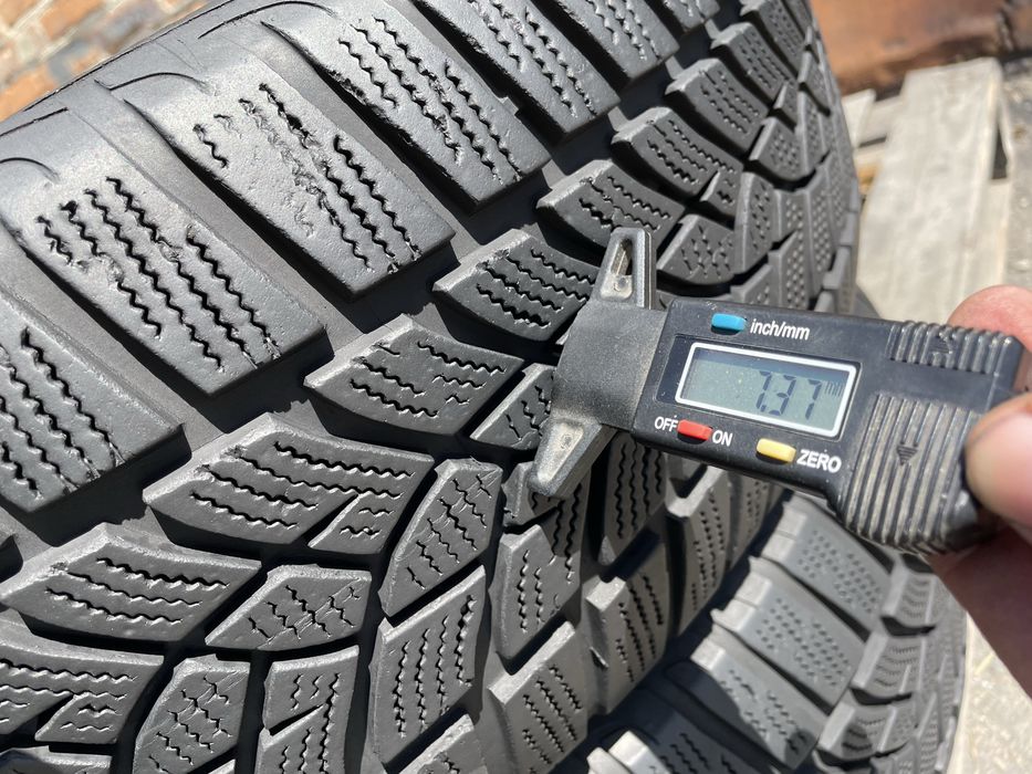 215/65 R16 Goodyear Ultra Grip performance / 2шт./ 2024 рік./ зима