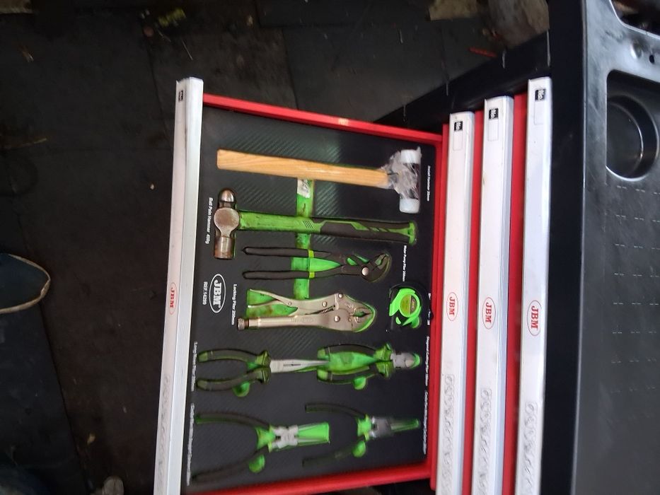 Car Tools438170274109870082