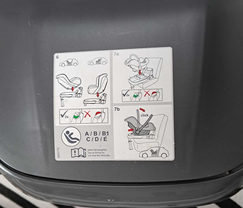 fotelik samochodowy plus baza isofix audi