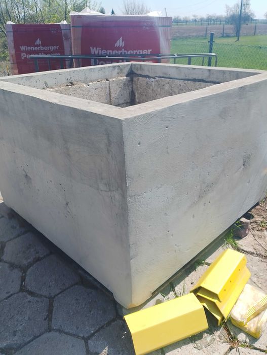 Donica betonowa, zbiornik betonowy