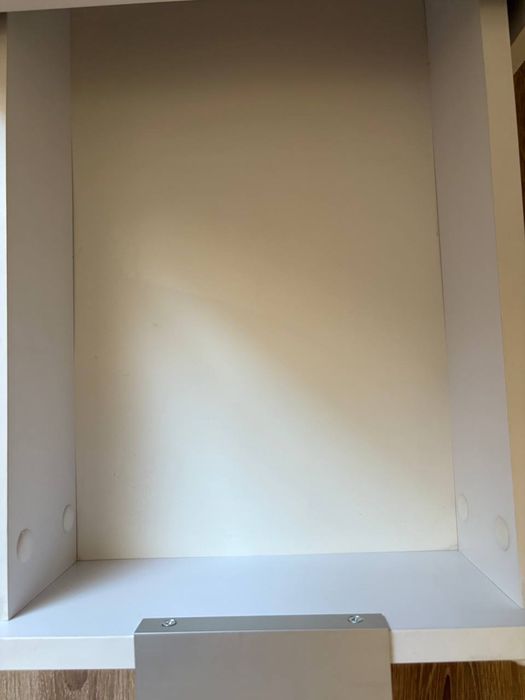 Стол письменный белый