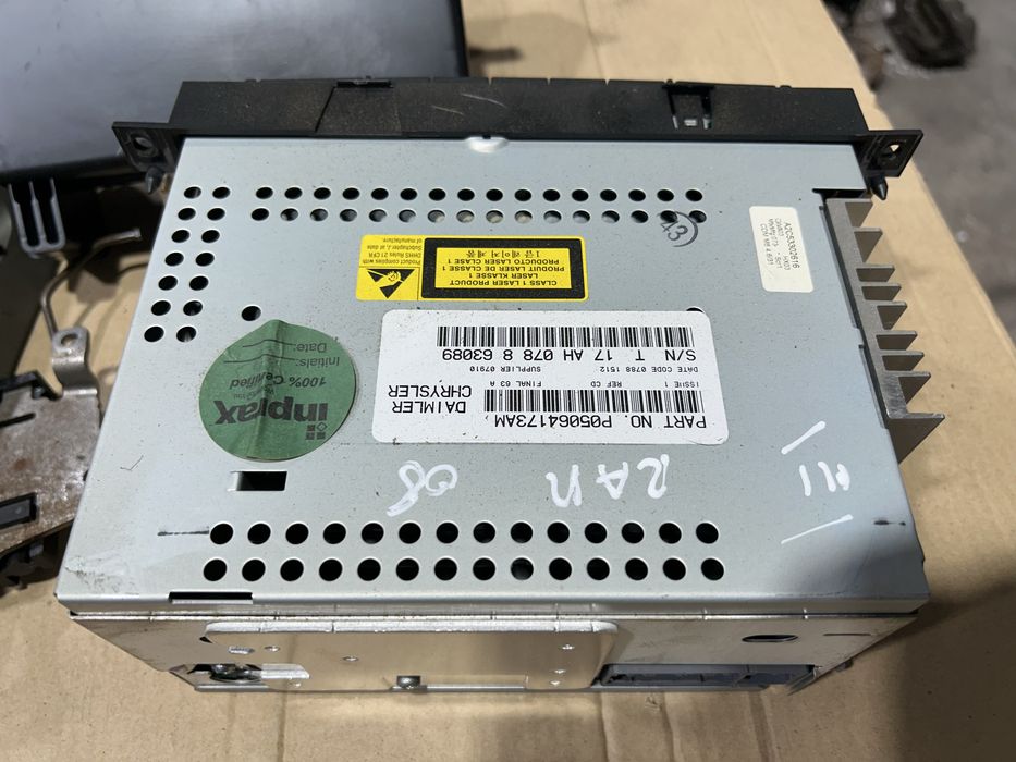 Dodge Ram jeep radio cd 2008 r