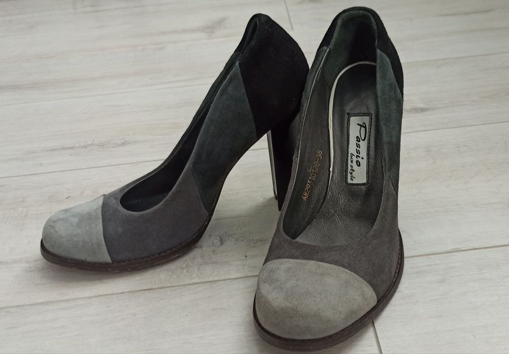 Замшевые   туфли