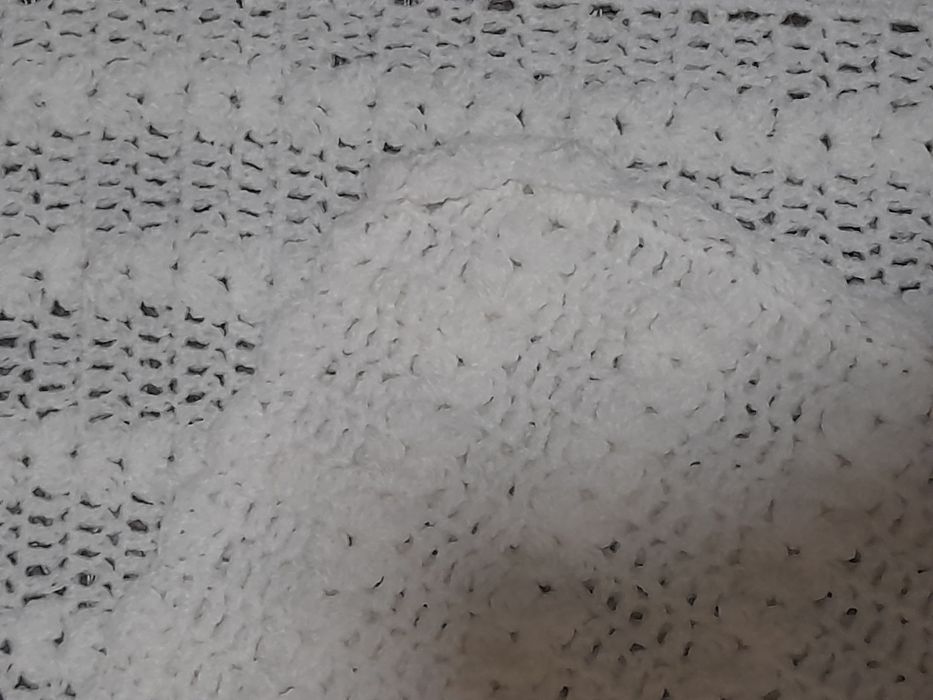 Kocyk do wózka,ręcznie wykonany na szydełku.