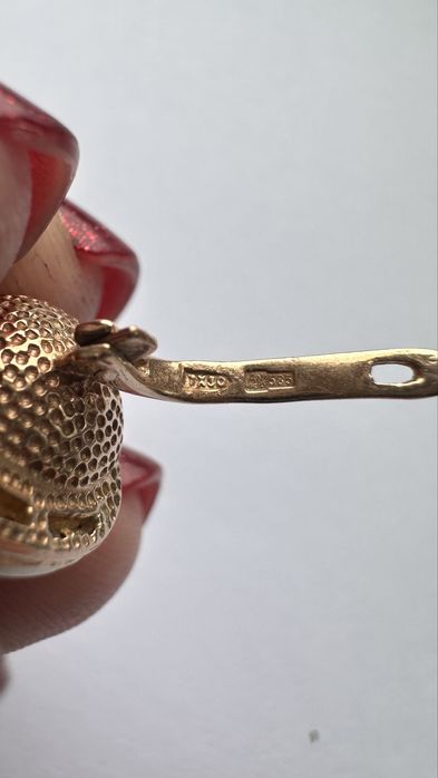 Серьги золотые 585 с серым жемчугом вес 9,51 гр сережки