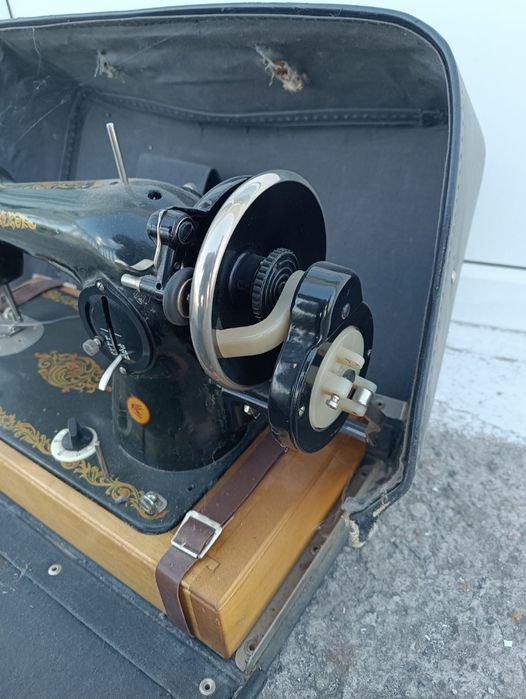 Швейна машинка в ідеальному стані