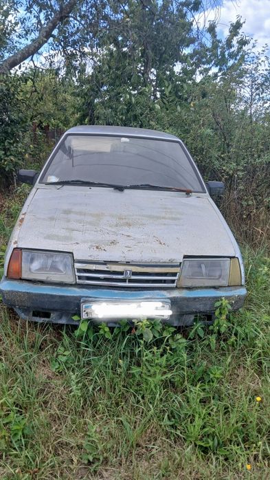 Автомобіль ВАЗ 2108