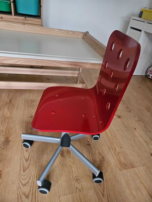 Biurko FLISAT ikea z krzesłem