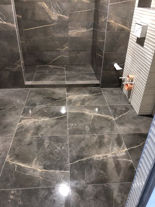 Укладка плитки Харьков. Плиточник.