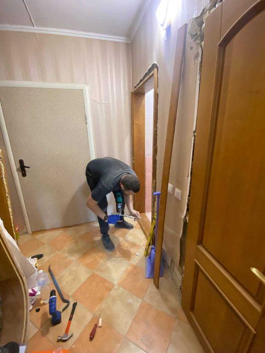 Демонтаж, демонтажні роботи. Вивіз будівельного сміття. Вантажники. Вантажні перевезення.