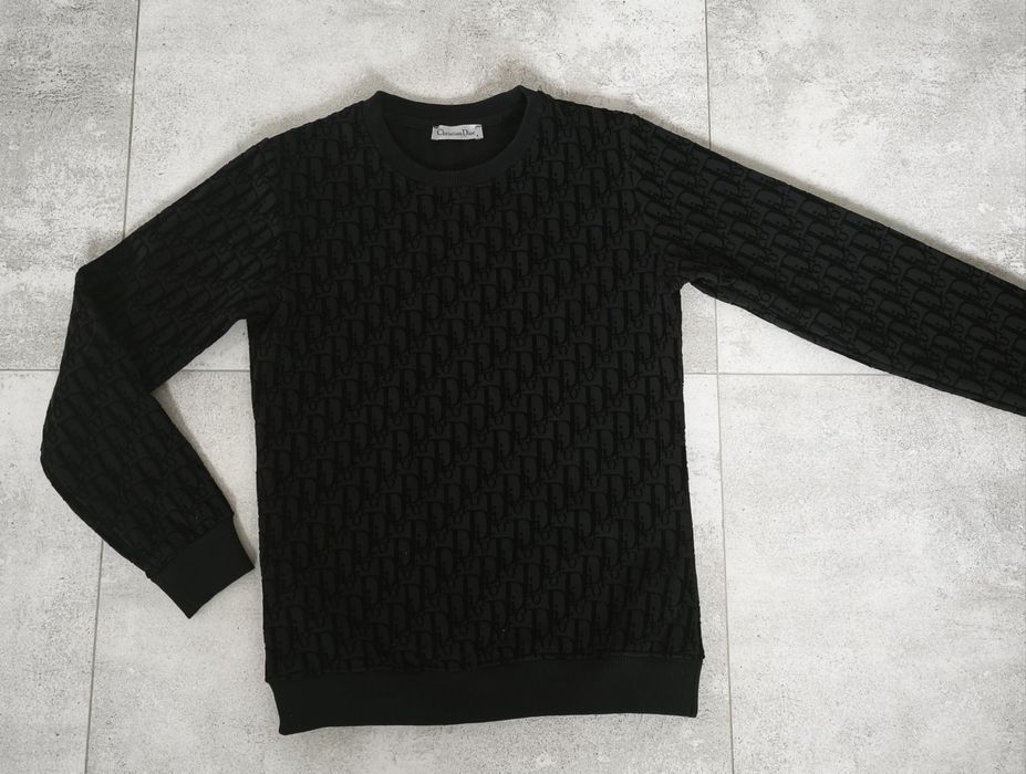 Bluza w rozmiarze S