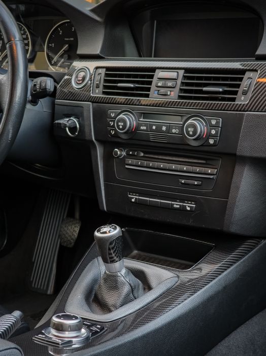 BMW 320d LCI *Impecável*