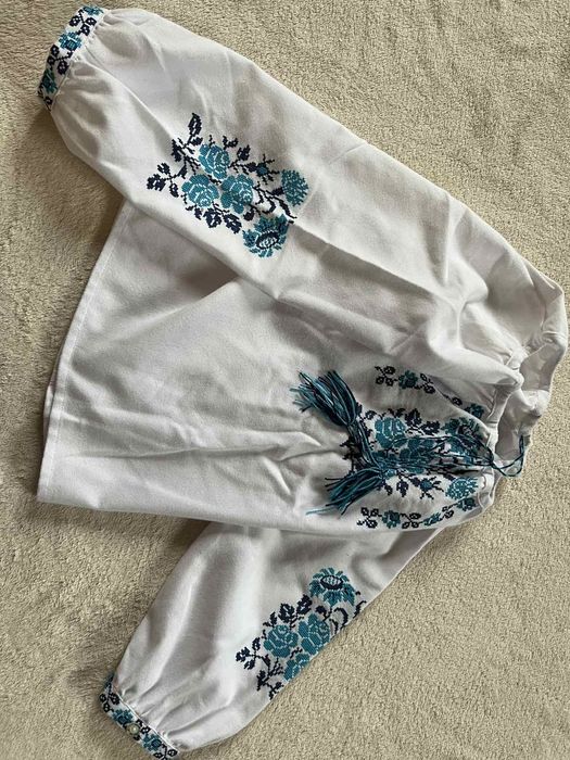 Дешево. Вишиванка. Вишита сорочка. Натуральне полотно. 122 см. 6-7 рр