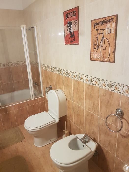 Arrendo quarto a estudante próximo escola enfermagem