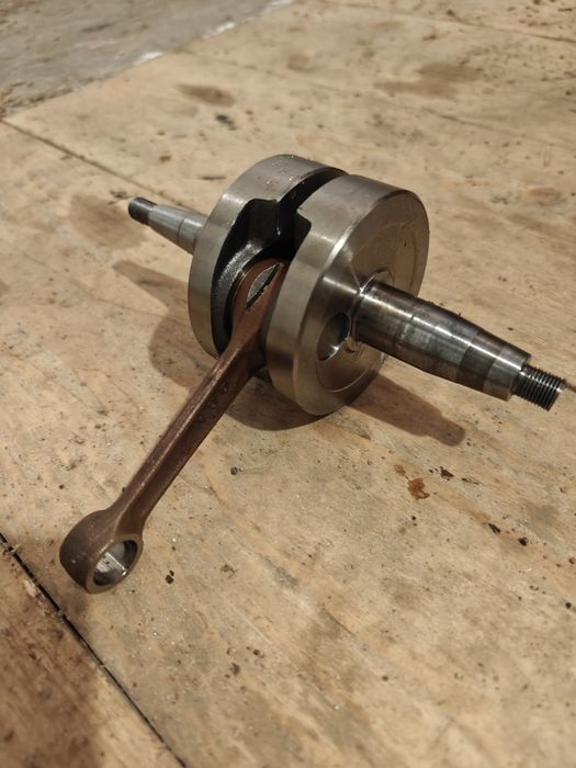 WAŁ KORBOWY Seryjny  Derbi Senda 50