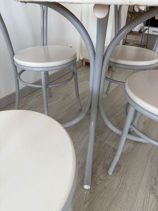 Mesa redonda para cozinha