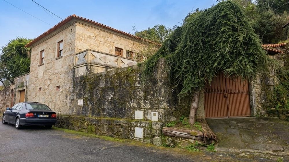 Moradia em Portela de Susã