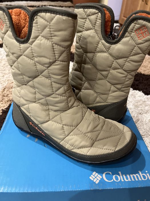 Columbia  1567081clb