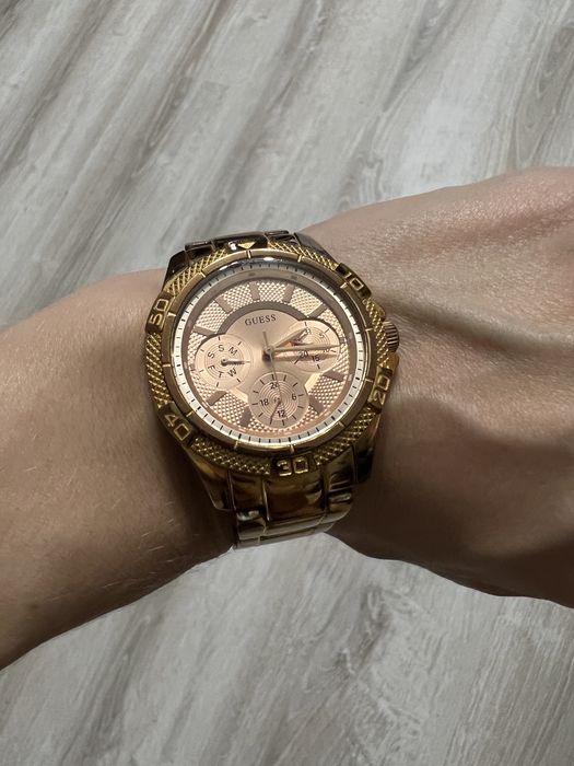 Годинник guess жіночій