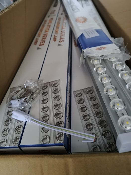 Lampa LED oświetleniowa 120W