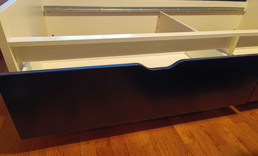 Cama Solteiro IKEA - Duas Gavetas